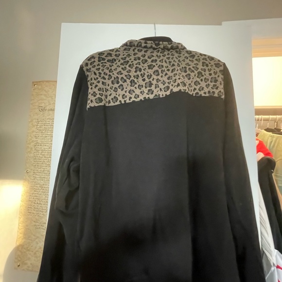 Gigio USA leopard print jacket, size medium - Picture 2 of 5